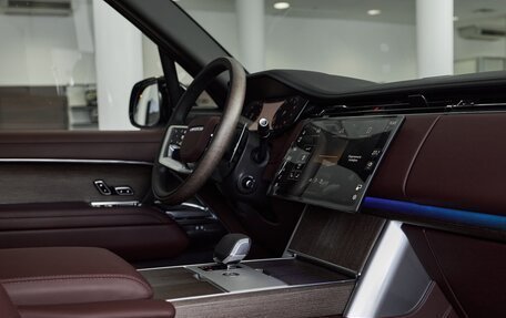 Land Rover Range Rover IV рестайлинг, 2025 год, 27 000 000 рублей, 9 фотография