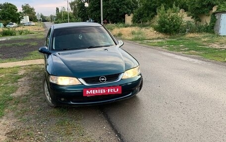Opel Vectra B рестайлинг, 2000 год, 335 000 рублей, 4 фотография