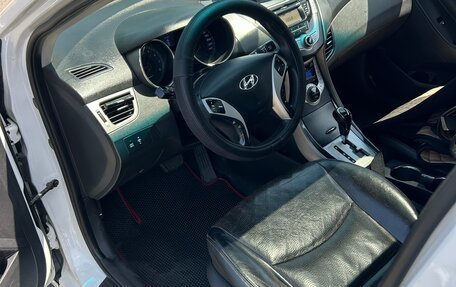 Hyundai Avante, 2011 год, 920 000 рублей, 12 фотография