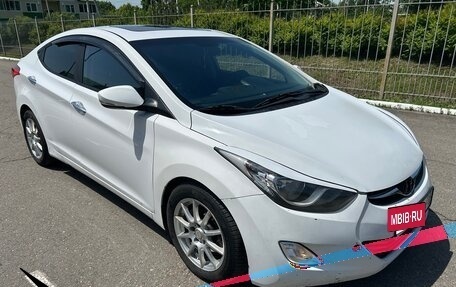 Hyundai Avante, 2011 год, 920 000 рублей, 7 фотография