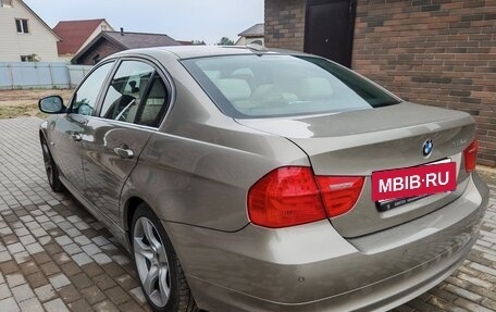 BMW 3 серия, 2011 год, 1 290 000 рублей, 4 фотография