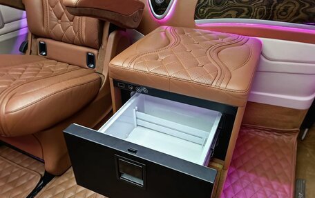 Mercedes-Benz V-Класс, 2020 год, 7 990 000 рублей, 22 фотография