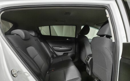 KIA Sportage IV рестайлинг, 2020 год, 2 143 000 рублей, 15 фотография