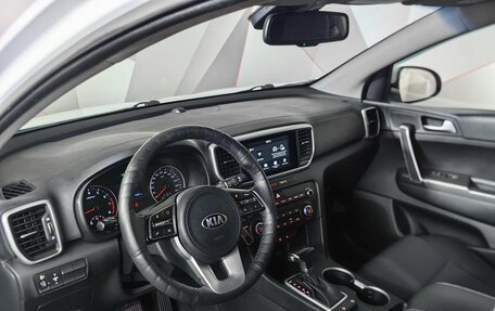 KIA Sportage IV рестайлинг, 2020 год, 2 143 000 рублей, 18 фотография