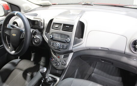 Chevrolet Aveo III, 2012 год, 596 000 рублей, 4 фотография