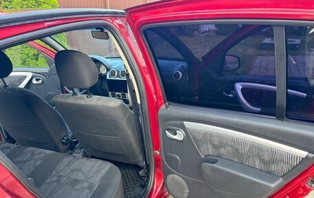 Renault Logan I, 2011 год, 655 000 рублей, 18 фотография