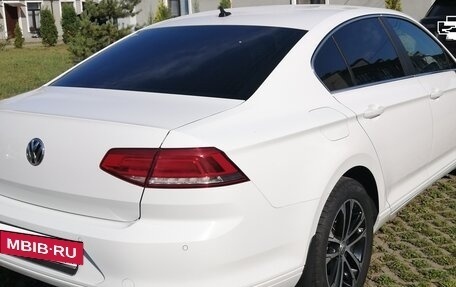 Volkswagen Passat B8 рестайлинг, 2018 год, 2 400 000 рублей, 6 фотография