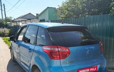 Citroen C4 Picasso II рестайлинг, 2009 год, 600 000 рублей, 3 фотография
