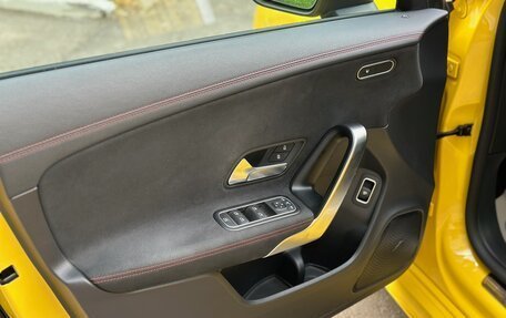 Mercedes-Benz CLA, 2020 год, 2 990 000 рублей, 24 фотография