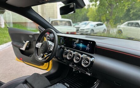 Mercedes-Benz CLA, 2020 год, 2 990 000 рублей, 32 фотография