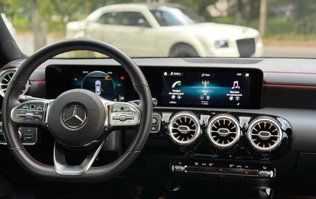 Mercedes-Benz CLA, 2020 год, 2 990 000 рублей, 34 фотография