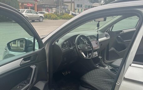Volkswagen Tiguan II, 2021 год, 1 900 000 рублей, 7 фотография