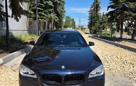 BMW 7 серия, 2013 год, 1 990 000 рублей, 2 фотография