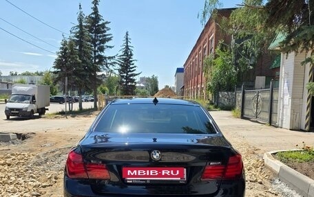 BMW 7 серия, 2013 год, 1 990 000 рублей, 6 фотография
