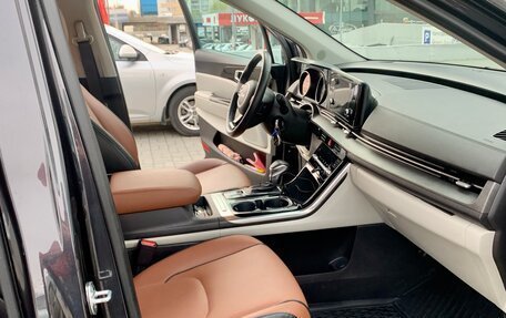 KIA Carnival, 2022 год, 3 800 000 рублей, 10 фотография