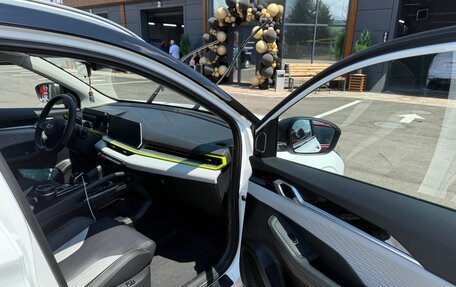 Geely Coolray I, 2023 год, 2 200 000 рублей, 3 фотография