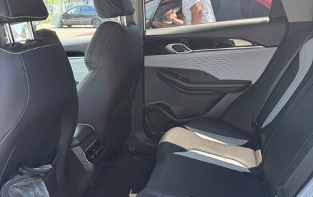 Geely Coolray I, 2023 год, 2 200 000 рублей, 12 фотография