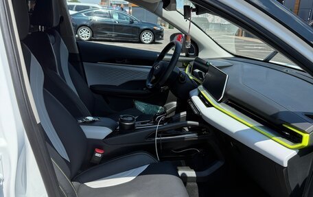 Geely Coolray I, 2023 год, 2 200 000 рублей, 13 фотография