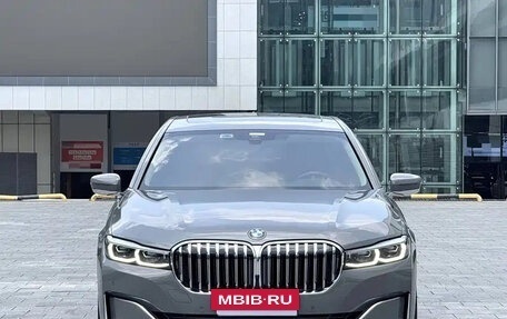 BMW 7 серия, 2021 год, 6 000 000 рублей, 2 фотография