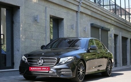 Mercedes-Benz E-Класс, 2019 год, 4 200 000 рублей, 26 фотография