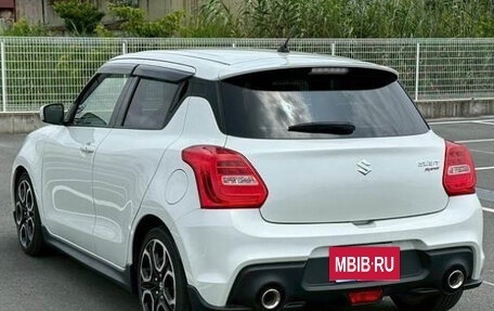 Suzuki Swift V, 2022 год, 1 060 000 рублей, 4 фотография