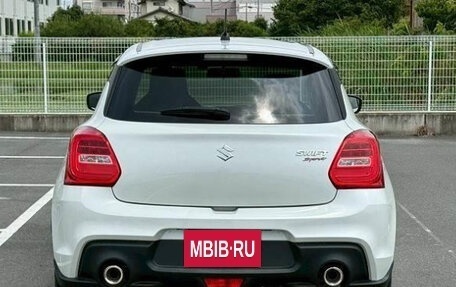 Suzuki Swift V, 2022 год, 1 060 000 рублей, 5 фотография