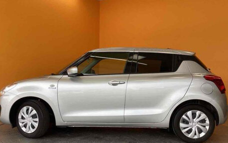 Suzuki Swift V, 2022 год, 1 150 000 рублей, 3 фотография