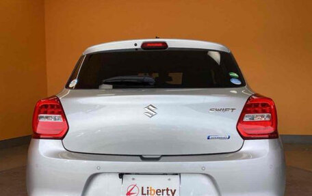 Suzuki Swift V, 2022 год, 1 150 000 рублей, 5 фотография
