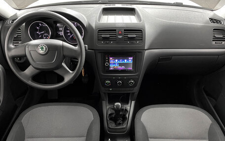 Skoda Yeti I рестайлинг, 2013 год, 749 000 рублей, 13 фотография