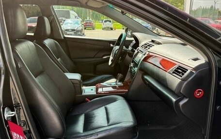 Toyota Camry, 2014 год, 1 685 000 рублей, 16 фотография