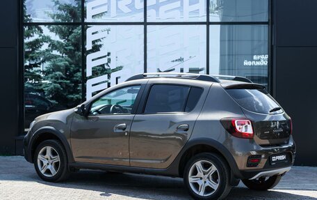 Renault Sandero II рестайлинг, 2020 год, 1 040 000 рублей, 2 фотография