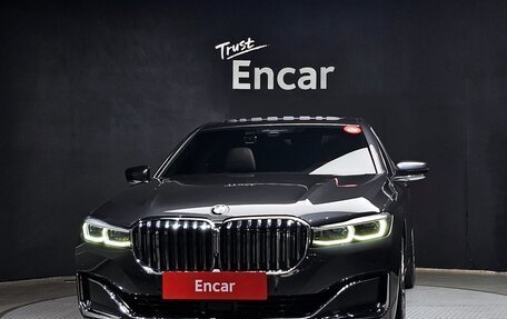BMW 7 серия, 2021 год, 4 999 000 рублей, 3 фотография