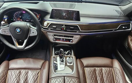 BMW 7 серия, 2021 год, 4 999 000 рублей, 15 фотография