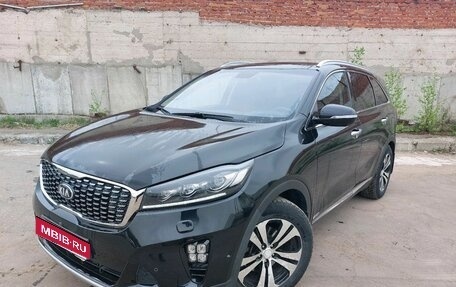 KIA Sorento III Prime рестайлинг, 2018 год, 2 100 000 рублей, 1 фотография
