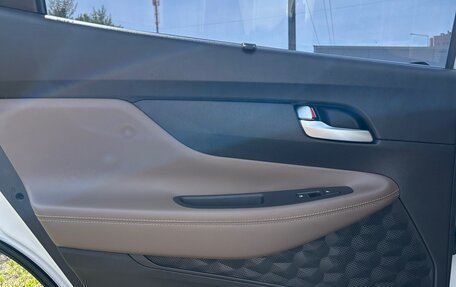 Hyundai Santa Fe IV, 2018 год, 2 480 000 рублей, 17 фотография