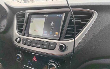 Hyundai Solaris II рестайлинг, 2017 год, 1 600 000 рублей, 8 фотография