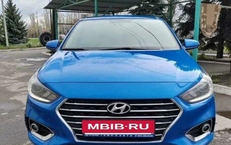 Hyundai Solaris II рестайлинг, 2017 год, 1 600 000 рублей, 11 фотография