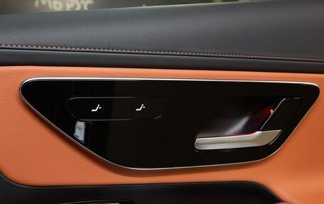 Mercedes-Benz GLC, 2024 год, 8 300 000 рублей, 16 фотография