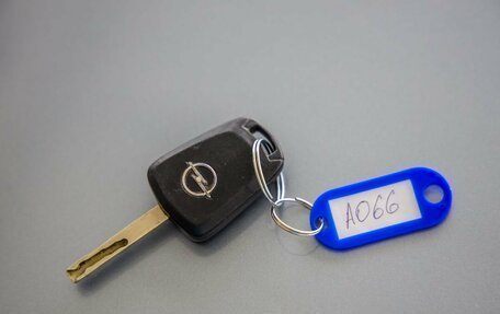 Opel Zafira B, 2007 год, 548 000 рублей, 36 фотография