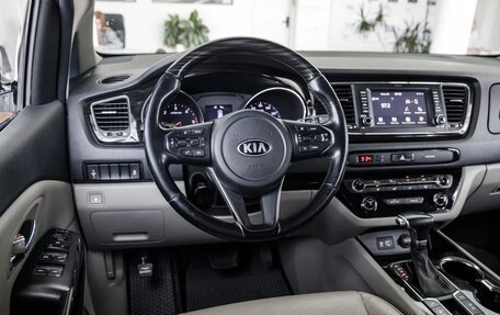 KIA Carnival III, 2019 год, 2 628 000 рублей, 16 фотография