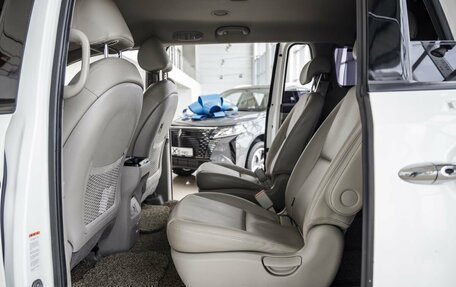 KIA Carnival III, 2019 год, 2 628 000 рублей, 36 фотография