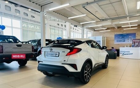 Toyota C-HR I рестайлинг, 2020 год, 2 799 900 рублей, 6 фотография
