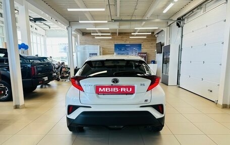 Toyota C-HR I рестайлинг, 2020 год, 2 799 900 рублей, 5 фотография