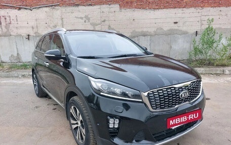 KIA Sorento III Prime рестайлинг, 2018 год, 2 100 000 рублей, 3 фотография