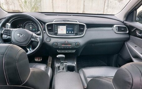 KIA Sorento III Prime рестайлинг, 2018 год, 2 100 000 рублей, 11 фотография