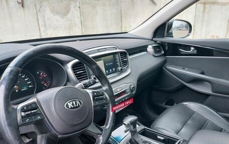 KIA Sorento III Prime рестайлинг, 2018 год, 2 100 000 рублей, 9 фотография