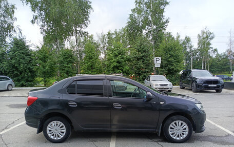 Renault Logan II, 2017 год, 895 000 рублей, 8 фотография