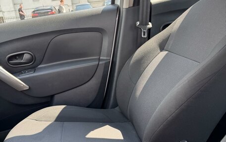 Renault Logan II, 2021 год, 850 000 рублей, 10 фотография