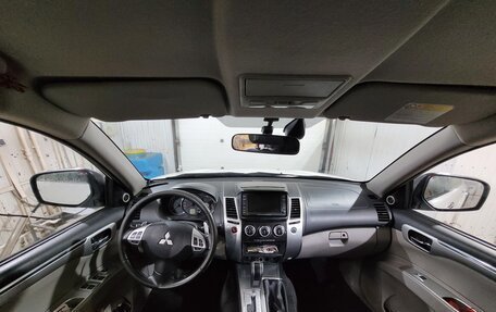Mitsubishi Pajero Sport II рестайлинг, 2012 год, 1 650 000 рублей, 16 фотография