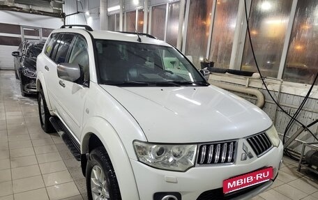 Mitsubishi Pajero Sport II рестайлинг, 2012 год, 1 650 000 рублей, 10 фотография